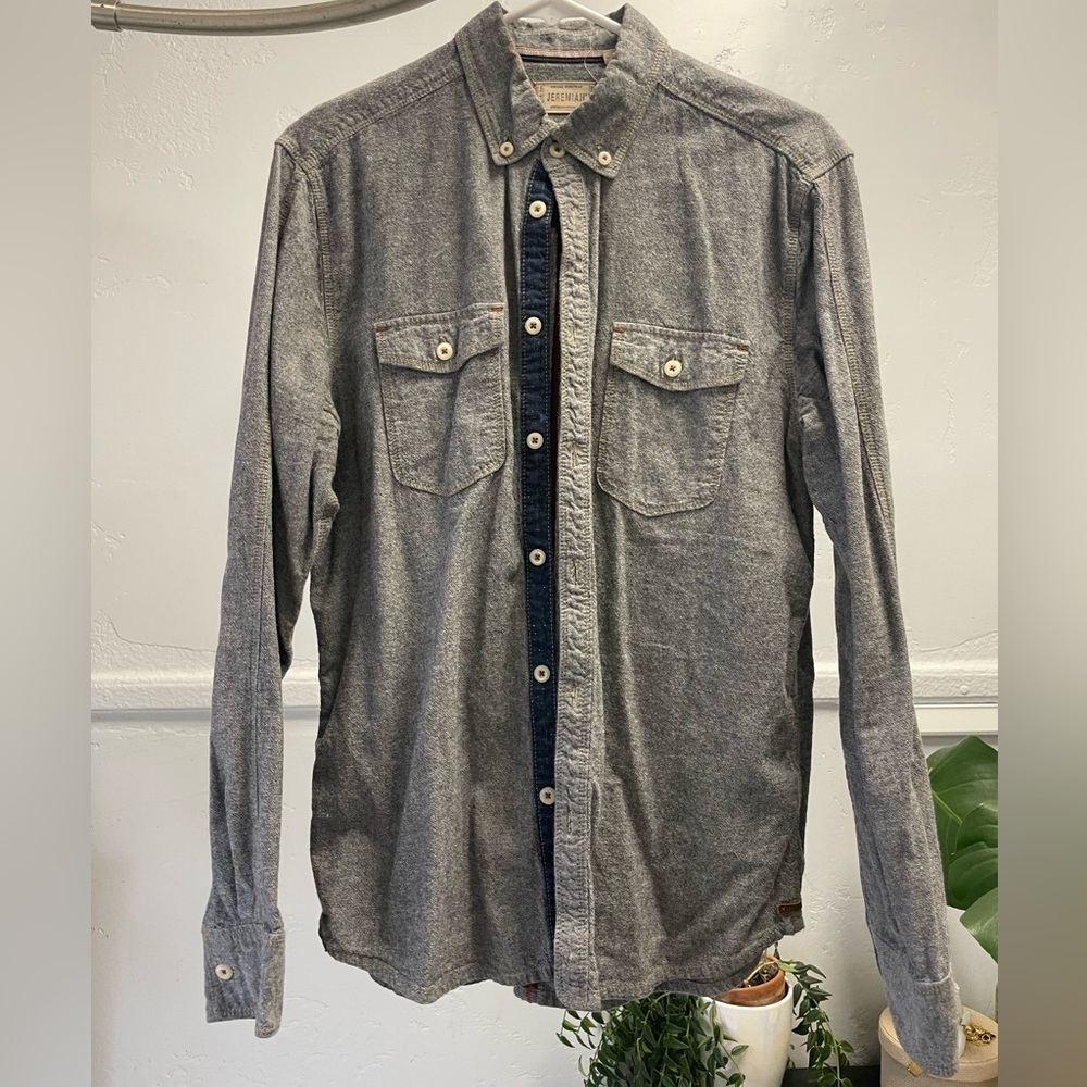 Jeremiah Mens Long Sleeve Button Up